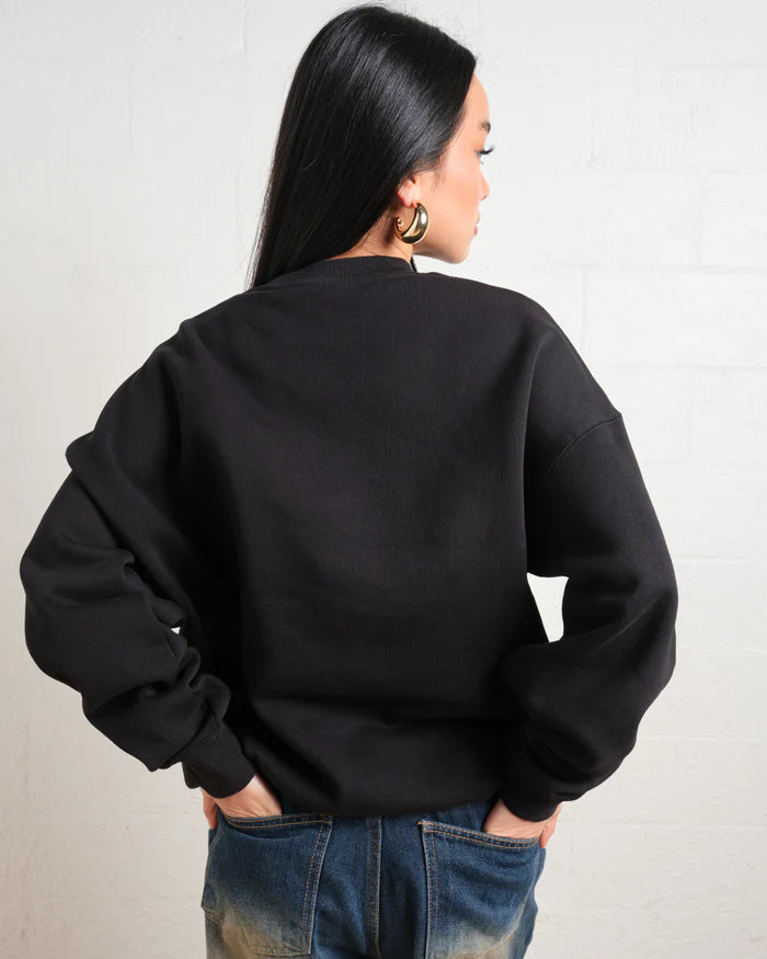 womens black sweatshirt